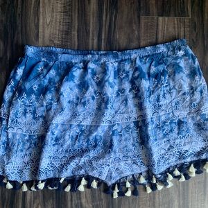 Hayden Los Angeles boho tassel shorts! NWT! Sz 1XL